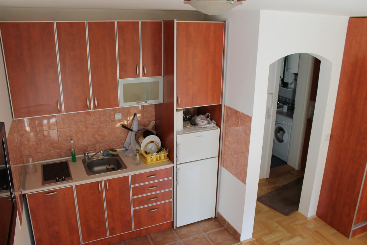 Calm Apartment Belgrad Exterior foto